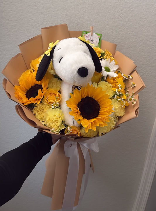 Snoopy Mixed Bouquet 🌼🤎