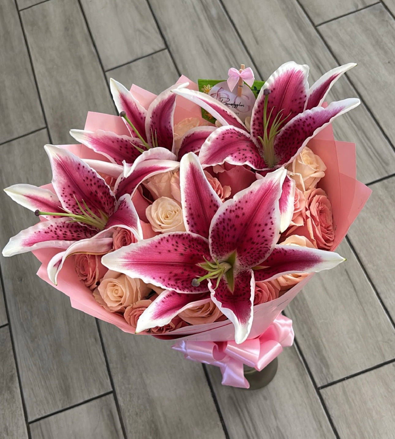 Rosé & Lily Bloom 🩷